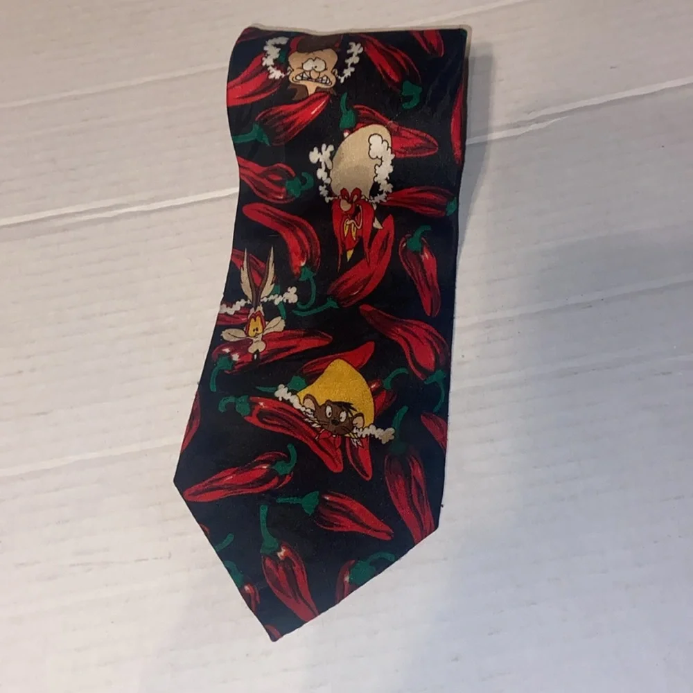 Vintage Loony Tunes Mania 1996 Speedy Gonzales, Yosemite Sam, Elmer Fudd tie
